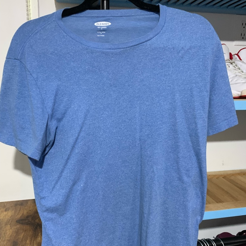 Old navy blue Tshirt small